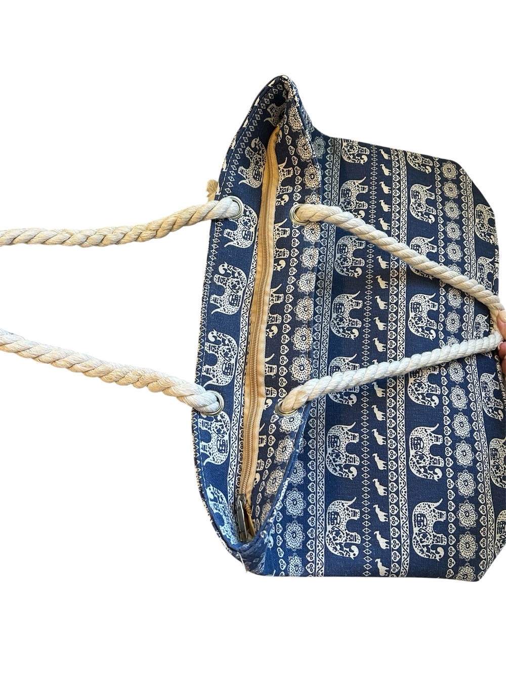 New Navy & Cream Elephant Print Rope-Handle Tote Bag - Picture 5 of 6